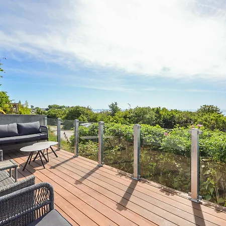 Two-bedroom In Bjert 度假居 *