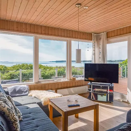 Two-bedroom In Bjert 度假居 Bjert Strand