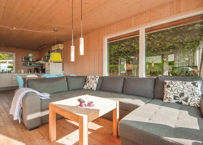 Two-bedroom In Bjert Prázdninový dům Bjert Strand