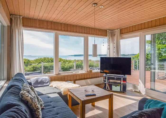 Two-bedroom In Bjert Prázdninový dům Bjert Strand